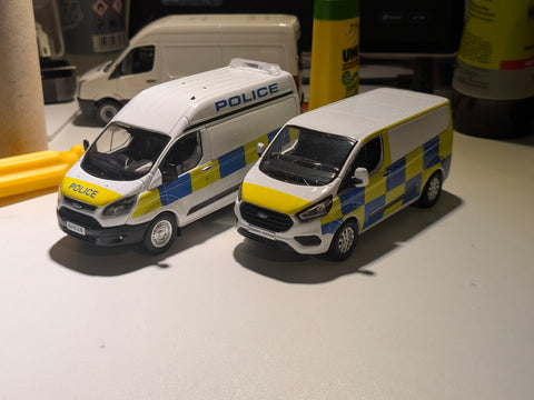 🇬🇧 Emergency Services Decal for Ford Transit Custom Models